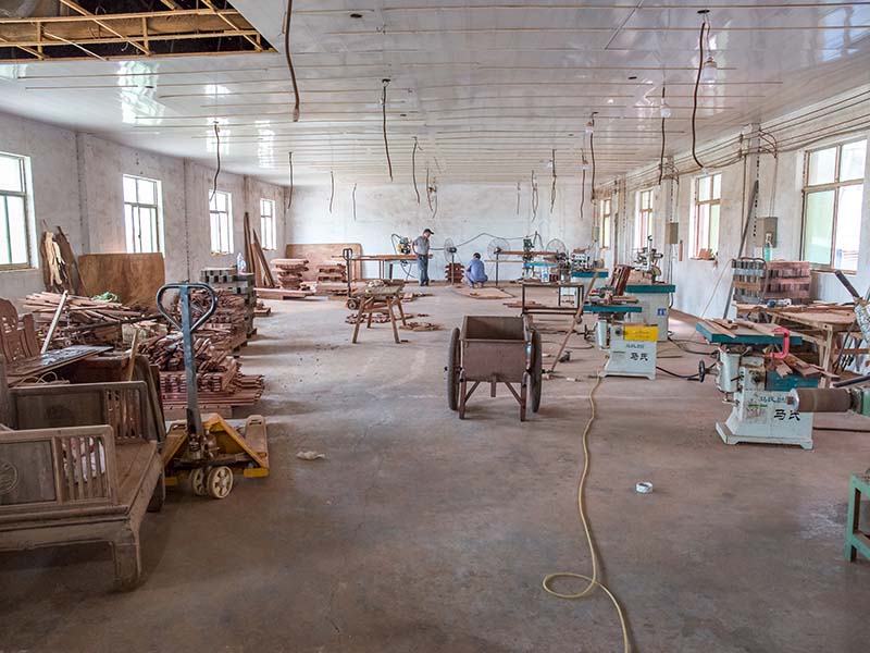 怀安楼梯地板柜门的油漆修复-14