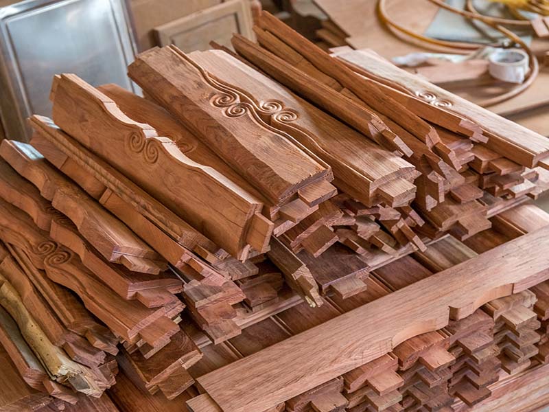 怀安楼梯地板柜门的油漆修复-12