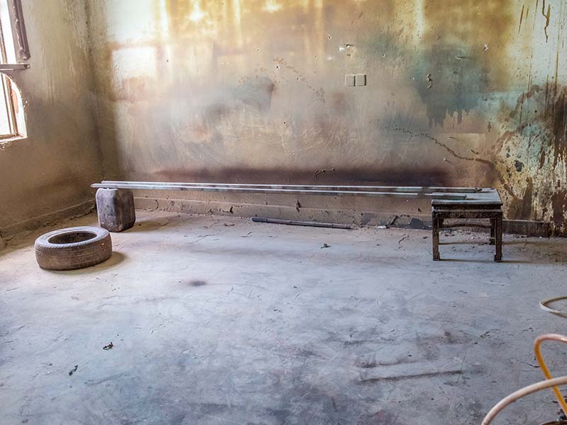 怀安地板油漆修复方法