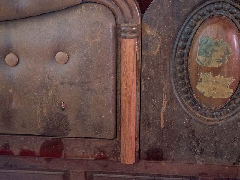 怀安红木门修复公司